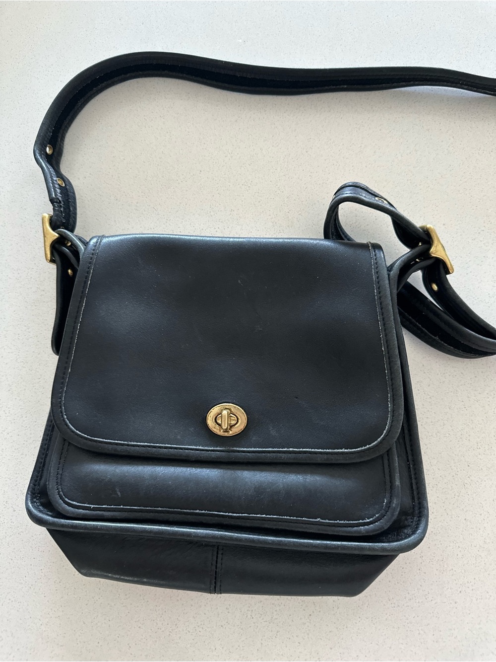 Vintage Coach Classic Black Leather Crossbody Bag - Timeless Everyday Style